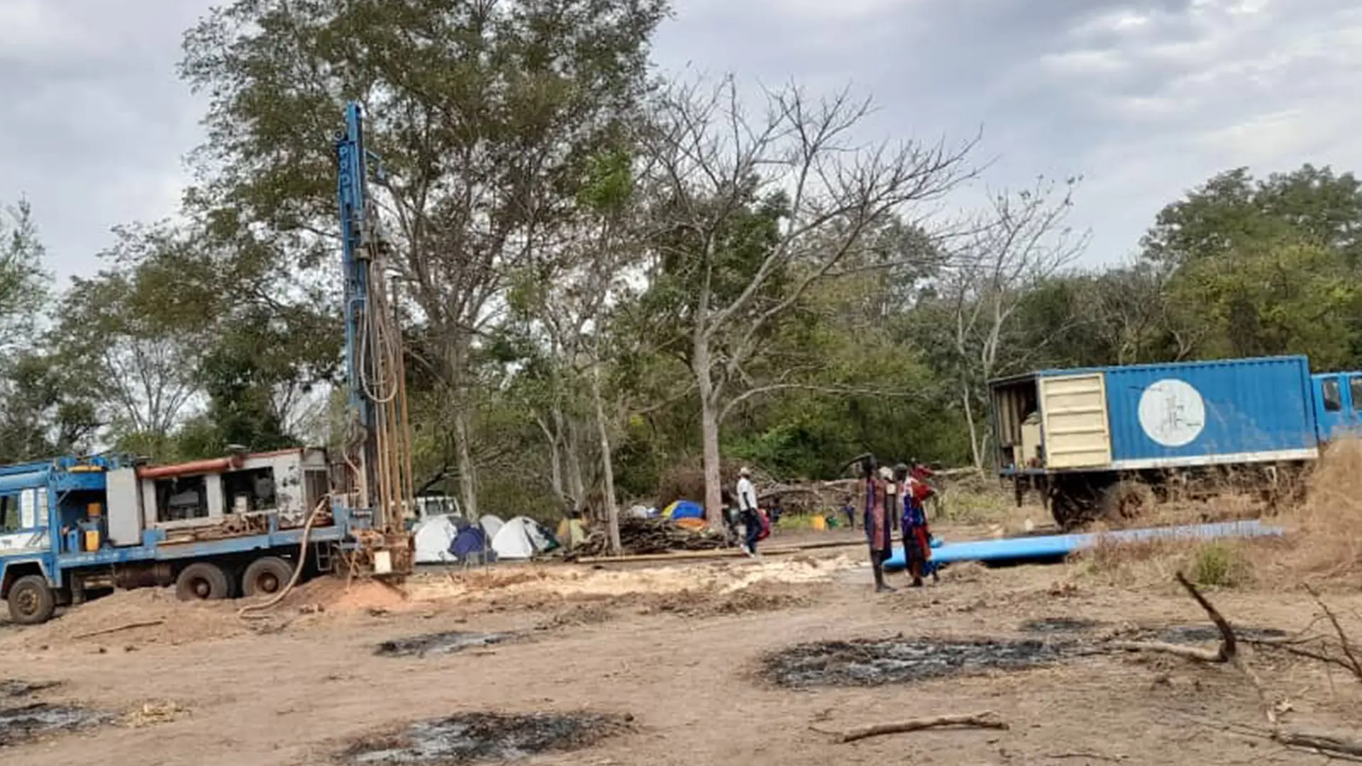 Borehole drilling rig operating at an emergency WASH site in Lakes State